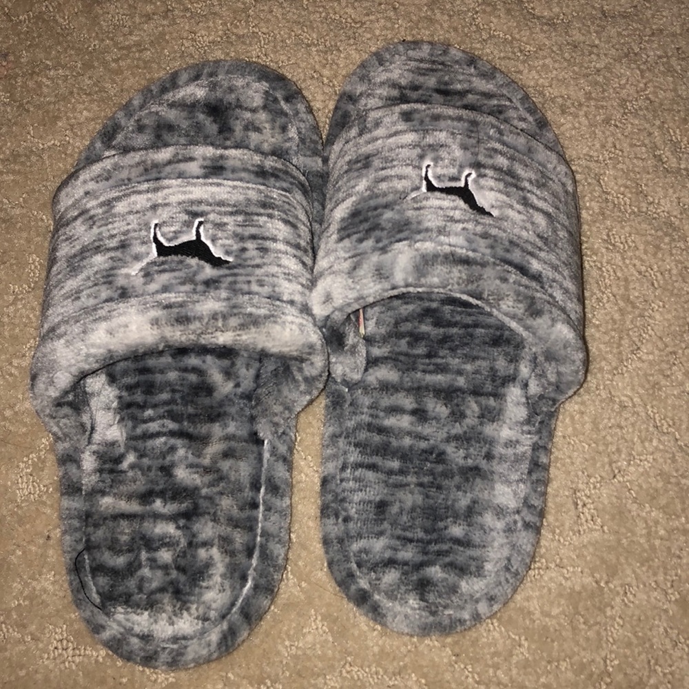 Victoria secret pink gray slippers